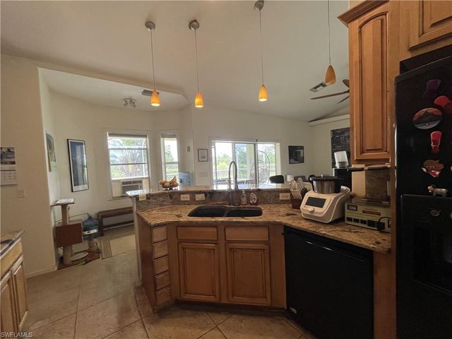 10551 Deal RD, North Fort Myers, FL 33917