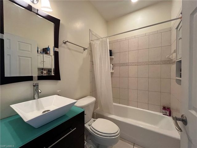 10551 Deal RD, North Fort Myers, FL 33917