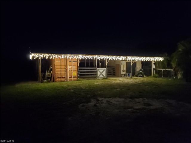 10551 Deal RD, North Fort Myers, FL 33917