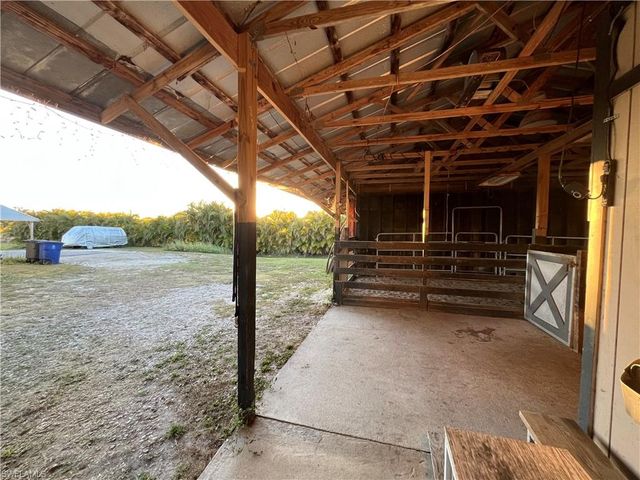 10551 Deal RD, North Fort Myers, FL 33917