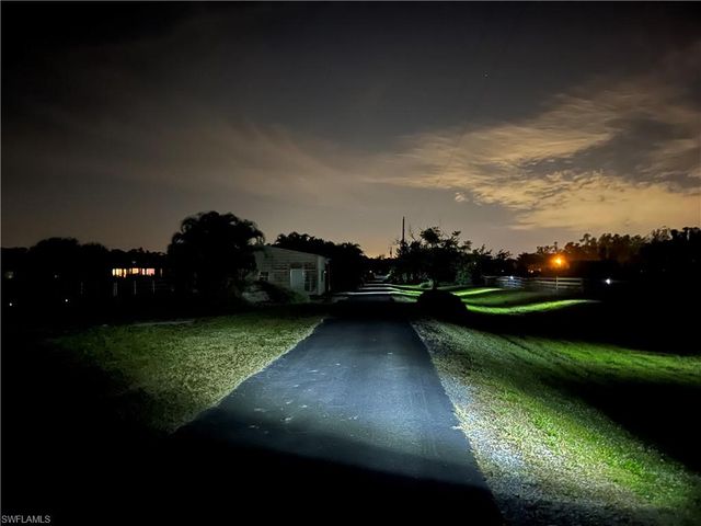 10551 Deal RD, North Fort Myers, FL 33917