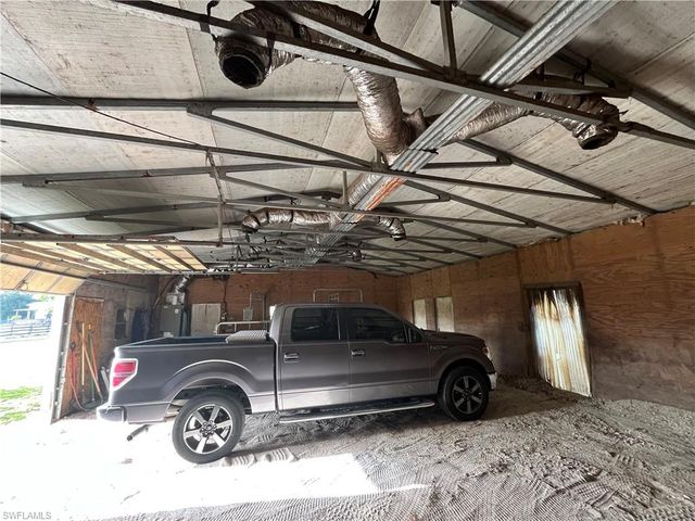 10551 Deal RD, North Fort Myers, FL 33917