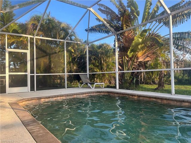 10551 Deal RD, North Fort Myers, FL 33917