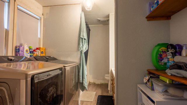 401 W Fourth Street, Willow Springs, MO 65793