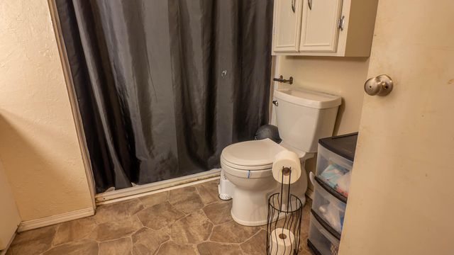 401 W Fourth Street, Willow Springs, MO 65793