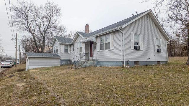 401 W Fourth Street, Willow Springs, MO 65793