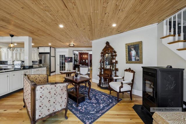 15 Pepperell Road, Brookline, NH 03033