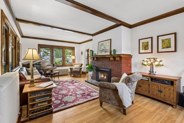 3001 W 47th Street, Minneapolis, MN 55410