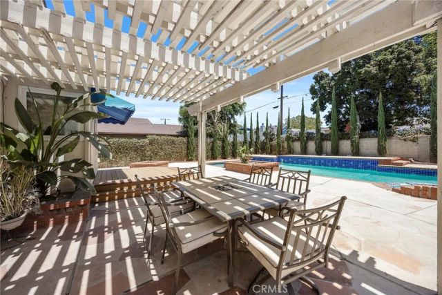 1700 S Carnelian Street, Anaheim, CA 92802