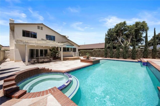 1700 S Carnelian Street, Anaheim, CA 92802