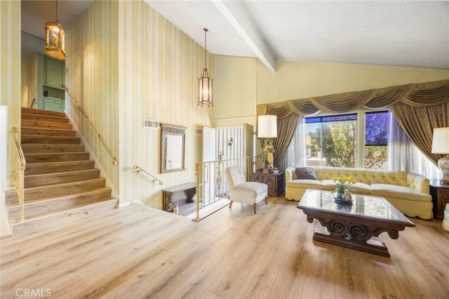 1700 S Carnelian Street, Anaheim, CA 92802