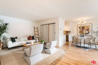 532 N Rossmore Avenue 406, Los Angeles, CA 90004