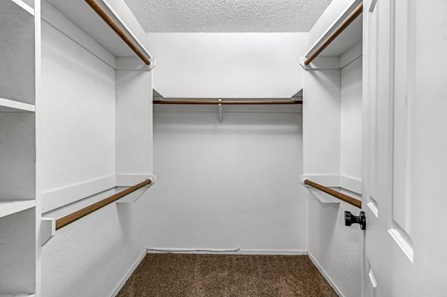 1718 Ash Avenue, Clovis, CA 93611