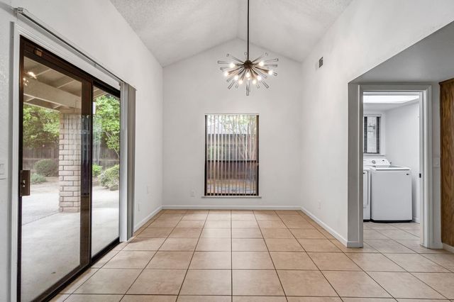 1718 Ash Avenue, Clovis, CA 93611