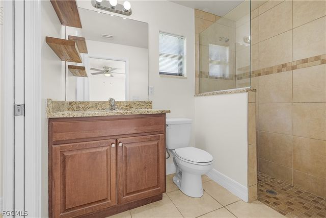 902 SW 39th TER, Cape Coral, FL 33914