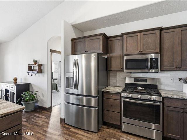 8023 N DARLENA LOOP, Coeur D'alene, ID 83815