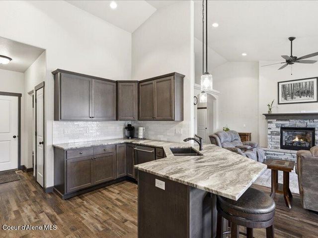 8023 N DARLENA LOOP, Coeur D'alene, ID 83815