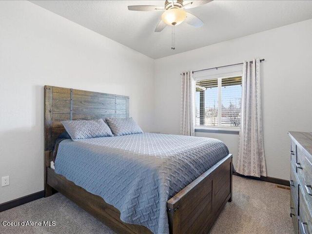 8023 N DARLENA LOOP, Coeur D'alene, ID 83815