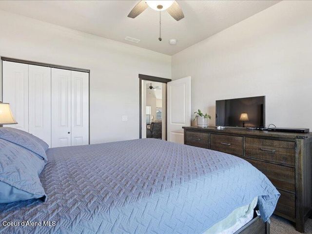 8023 N DARLENA LOOP, Coeur D'alene, ID 83815