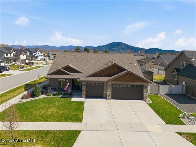 8023 N DARLENA LOOP, Coeur D'alene, ID 83815