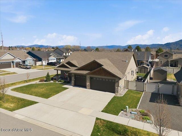 8023 N DARLENA LOOP, Coeur D'alene, ID 83815