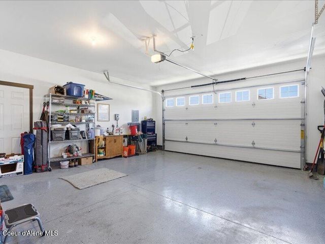 8023 N DARLENA LOOP, Coeur D'alene, ID 83815