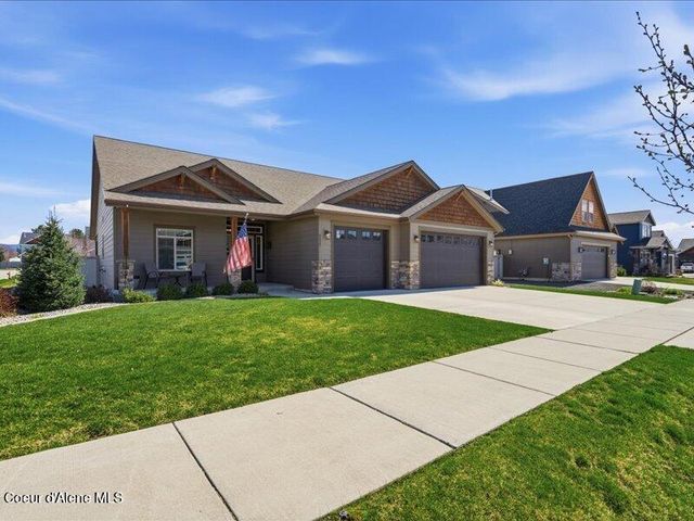 8023 N DARLENA LOOP, Coeur D'alene, ID 83815