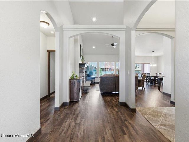 8023 N DARLENA LOOP, Coeur D'alene, ID 83815