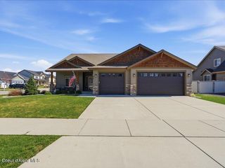 8023 N DARLENA LOOP, Coeur D'alene, ID 83815