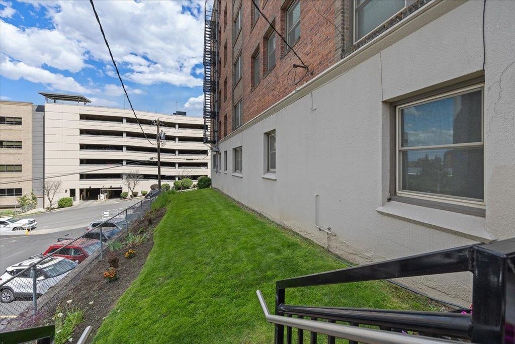 704 W 6th Ave, Spokane, WA 99204 photo 20