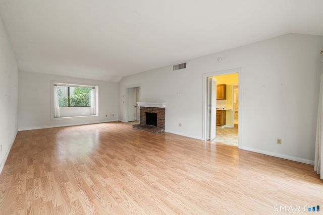 474 Heritage Village A, Southbury, CT 06488