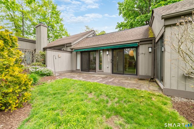 474 Heritage Village A, Southbury, CT 06488