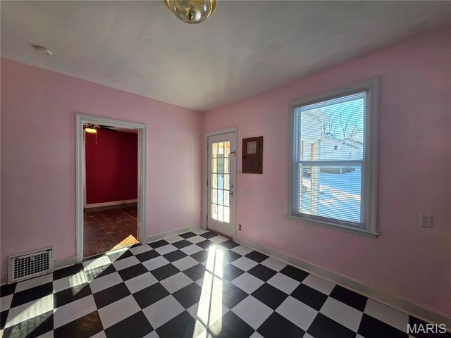 305 Williams Street, Washington, MO 63090