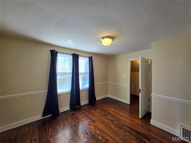 305 Williams Street, Washington, MO 63090