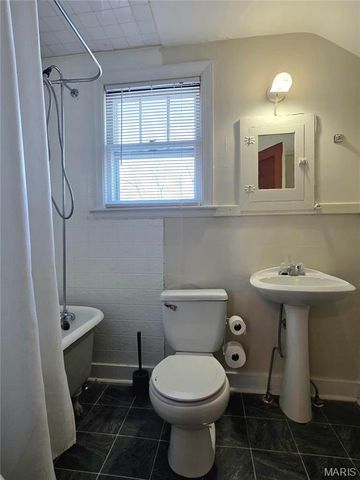 305 Williams Street, Washington, MO 63090