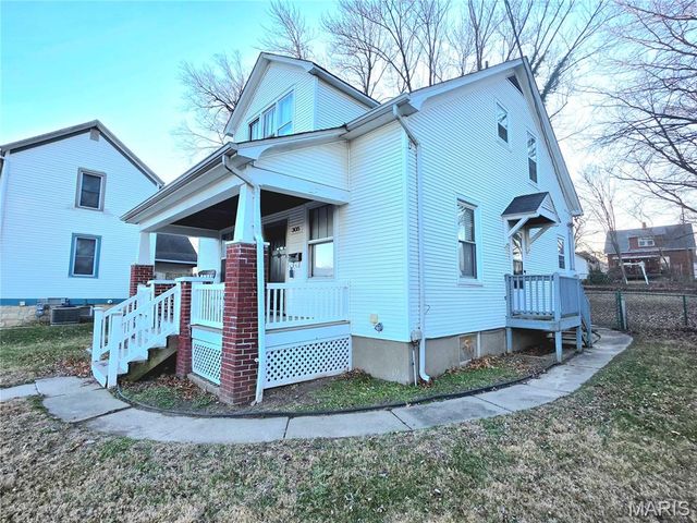 305 Williams Street, Washington, MO 63090