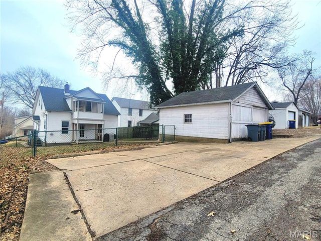 305 Williams Street, Washington, MO 63090