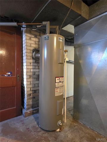 305 Williams Street, Washington, MO 63090