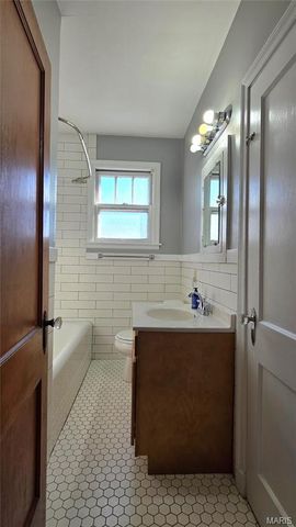 305 Williams Street, Washington, MO 63090