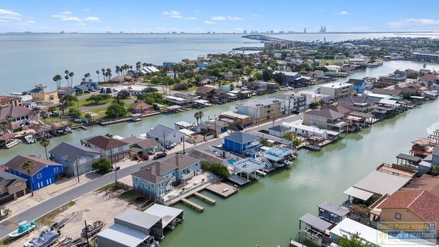 1109 Tarpon Ave, Port Isabel, TX 78578