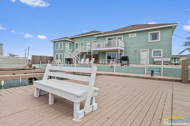 1109 Tarpon Ave, Port Isabel, TX 78578