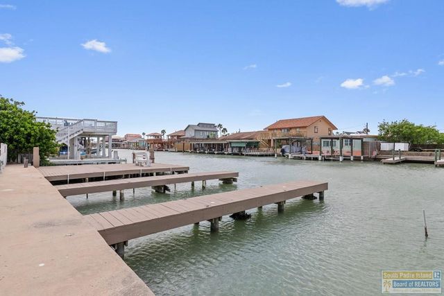1109 Tarpon Ave, Port Isabel, TX 78578