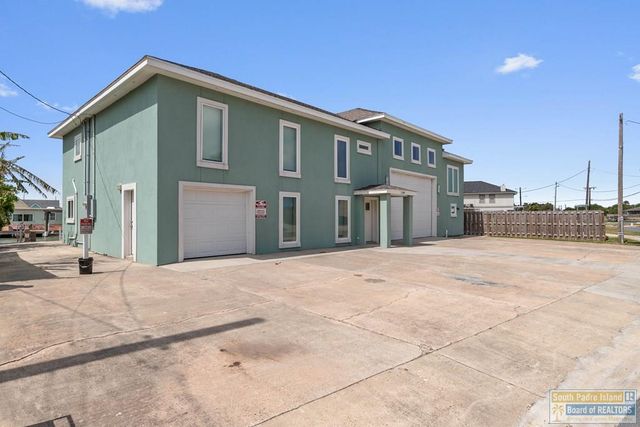 1109 Tarpon Ave, Port Isabel, TX 78578