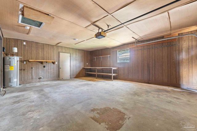 8204 Squire Rd, Pensacola, FL 32514