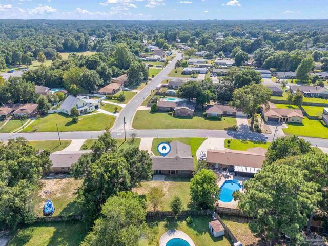 8204 Squire Rd, Pensacola, FL 32514