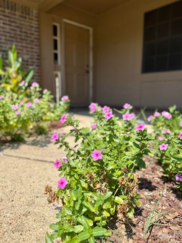 8204 Squire Rd, Pensacola, FL 32514