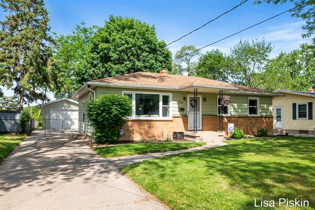 3643 Wyoming Avenue, Wyoming, MI 49519
