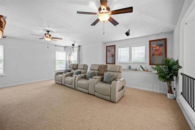 112 Hobby Horse, Liberty Hill, TX 78642