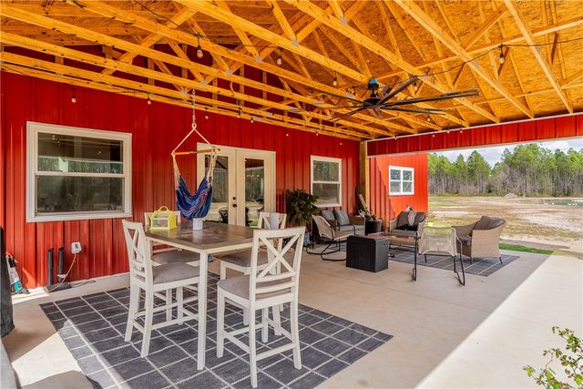 2110 Post Road, Other, GA 31539