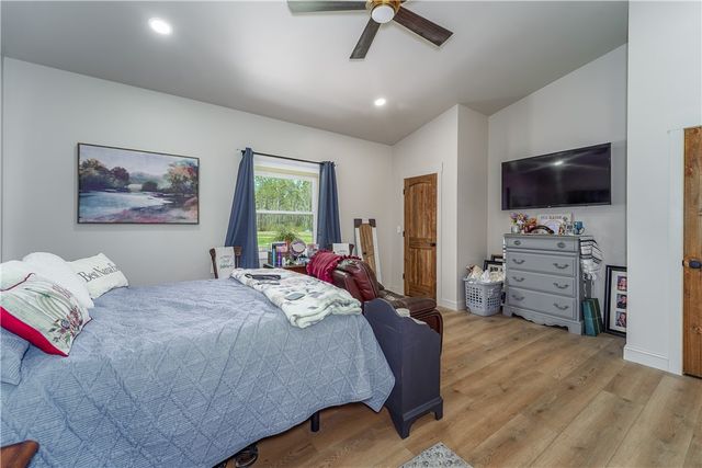 2110 Post Road, Other, GA 31539